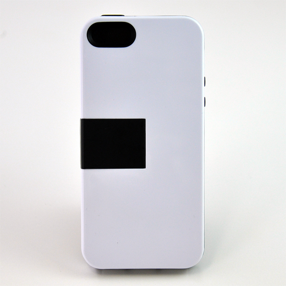 クールなiPhone5/5sケース シンプルハードケース　スタンド付／ホワイト